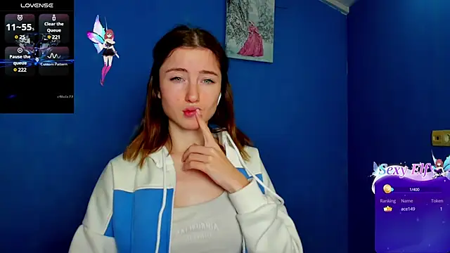 Luxuryalma online show from 02.16.25