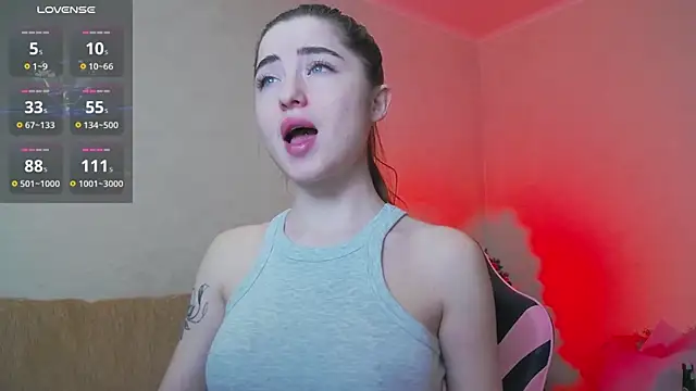 Snapshot of Luxuryalma chatting on 02.10.26 Luxuryalma online show from 02.10.26