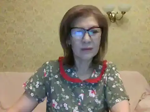 Elegant00Lady online show from 01.14.25