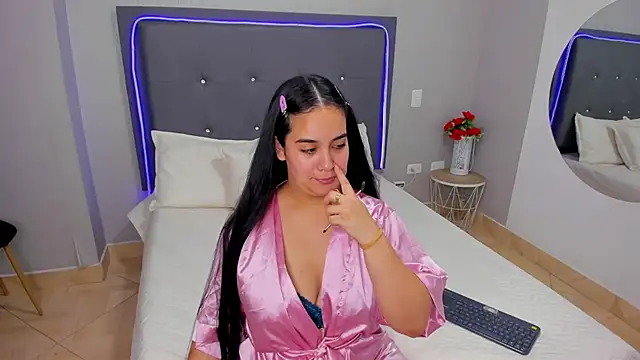 emma lye online show from 03.03.25