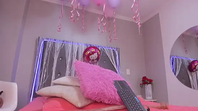 emma lye online show from 11.09.25