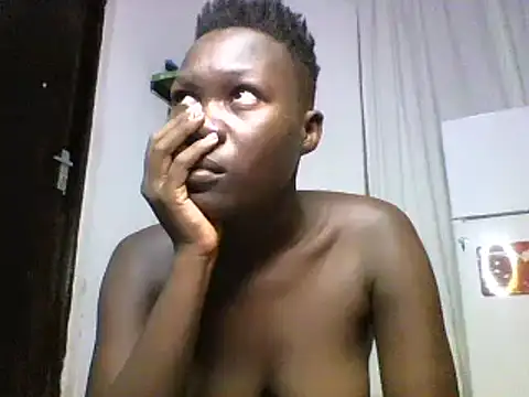 Snapshot of sexyqueen02 chatting on 01.30.25 sexyqueen02 online show from 01.30.25