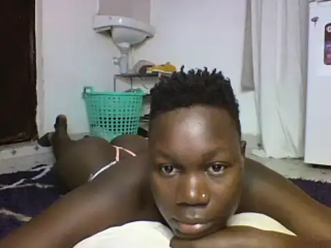 Snapshot of sexyqueen02 chatting on 02.07.25 sexyqueen02 online show from 02.07.25