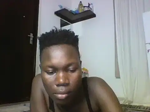 Snapshot of sexyqueen02 chatting on 02.19.25 sexyqueen02 online show from 02.19.25