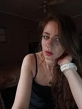 Missmesexycouple69 online show from 12.19.25