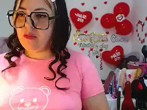 lanaqueen699 online show from 02.19.25