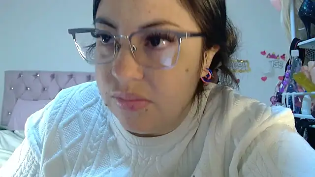 Snapshot of lanaqueen699 chatting on 05.11.26 lanaqueen699 online show from 05.11.26