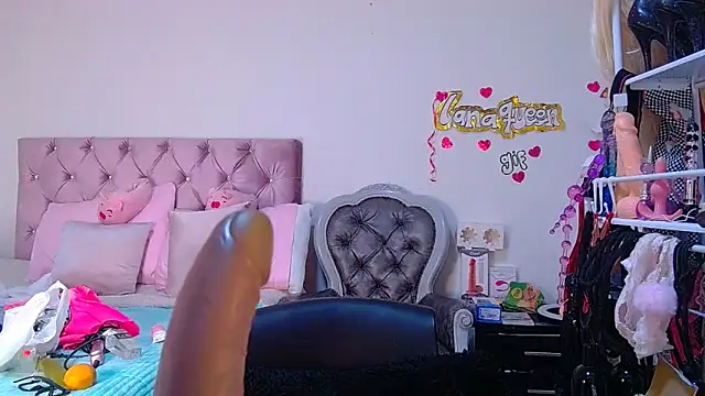 Snapshot of lanaqueen699 chatting on 05.21.26 lanaqueen699 online show from 05.21.26