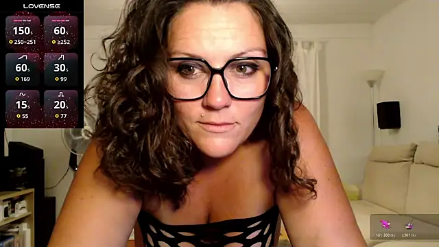 Snapshot of vagina02cam chatting on 07.16.26 vagina02cam online show from 07.16.26