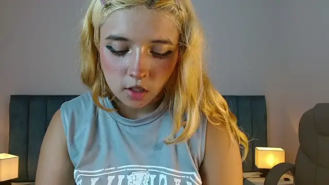 april bunnyy online show from 01.26.25