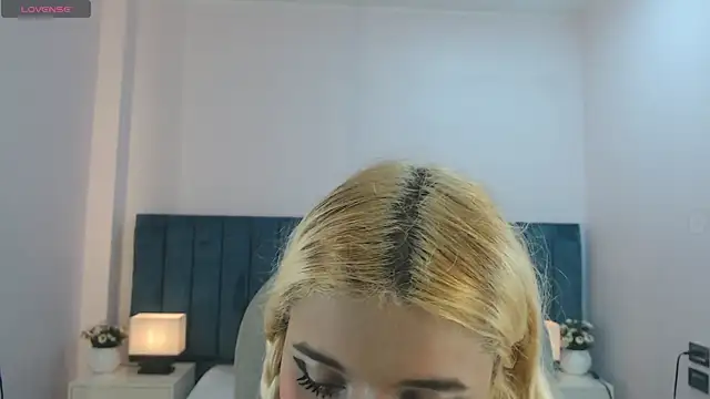 april bunnyy online show from 11.11.25