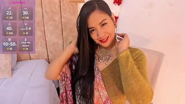 Snapshot of Katrina_baurii chatting on 12.20.24 Katrina baurii online show from 12.20.24