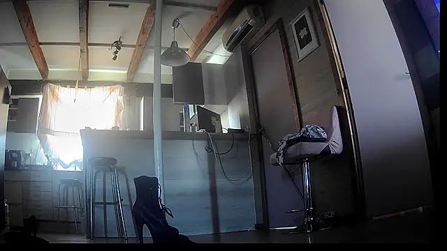 FLakiReve online show from 09.18.25