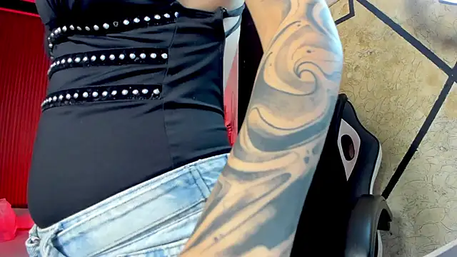 Melany Luv online show from 12.04.25