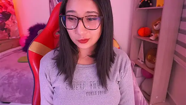 Sunny flower  online show from 12.17.25