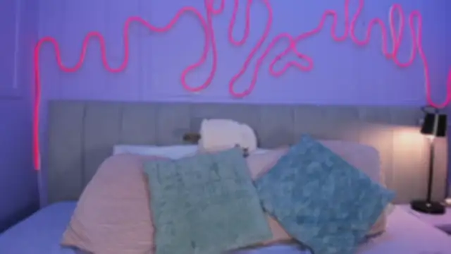 Mai higurashi online show from 12.05.25