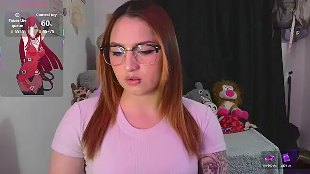 lucycherry   online show from 09.19.25