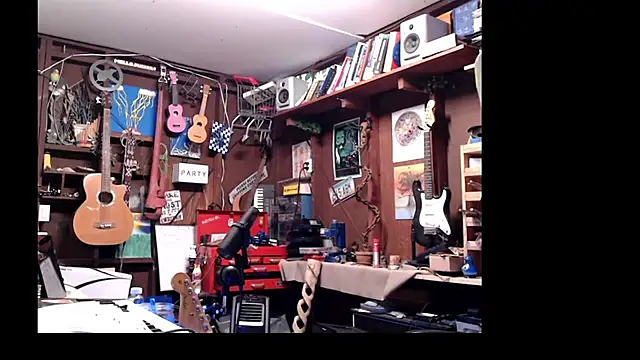 itsjameswebbscope online show from 03.05.25