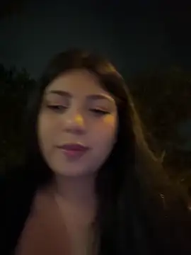 Snapshot of Maii_chan chatting on 03.01.25 Maii chan online show from 03.01.25