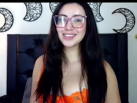 EvoletFMK online show from 12.18.25