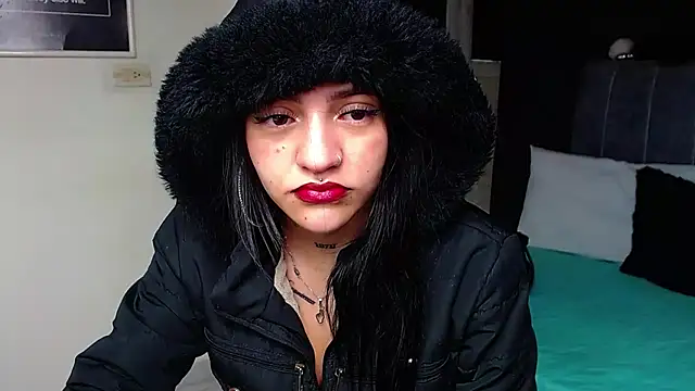 Violettasquirt online show from 02.24.26