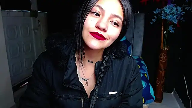 Violettasquirt online show from 03.10.26