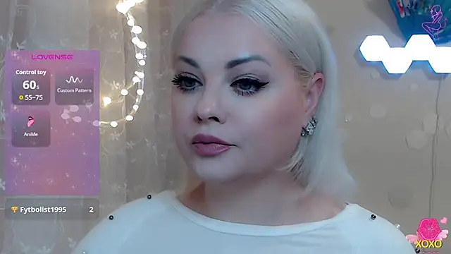 JewellKiss7 online show from 12.04.25