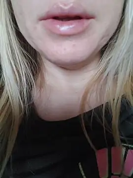 Linda 999 online show from 01.06.25