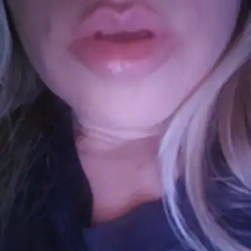 Snapshot of Linda_999 chatting on 07.26.26 Linda 999 online show from 07.26.26