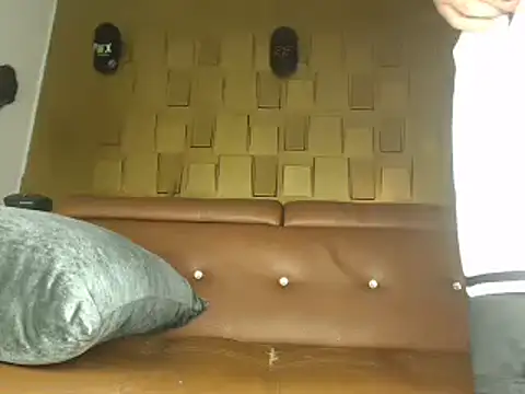 latinboydig online show from 01.15.25