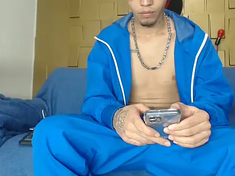 latinboydig online show from 02.12.25