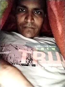 Snapshot of Nzfl97 chatting on 02.05.25 Nzfl97 online show from 02.05.25