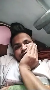 Snapshot of Nzfl97 chatting on 02.05.25 Nzfl97 online show from 02.05.25