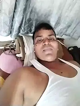 Snapshot of Nzfl97 chatting on 02.10.25 Nzfl97 online show from 02.10.25