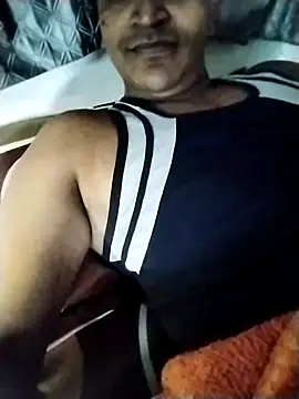 Snapshot of Nzfl97 chatting on 02.14.25 Nzfl97 online show from 02.14.25