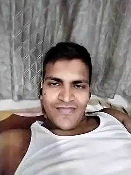 Snapshot of Nzfl97 chatting on 02.18.25 Nzfl97 online show from 02.18.25