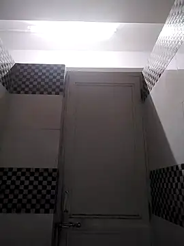 Snapshot of Nzfl97 chatting on 02.18.25 Nzfl97 online show from 02.18.25