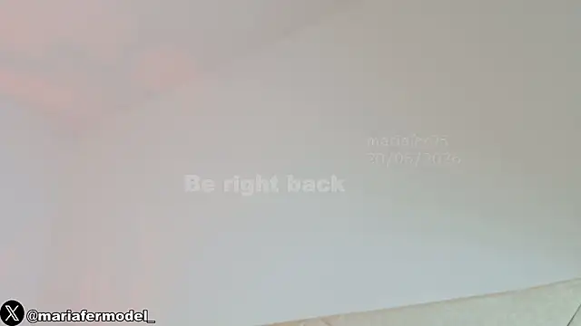 Snapshot of Mariafer05 chatting on 05.20.26 Mariafer05 online show from 05.20.26