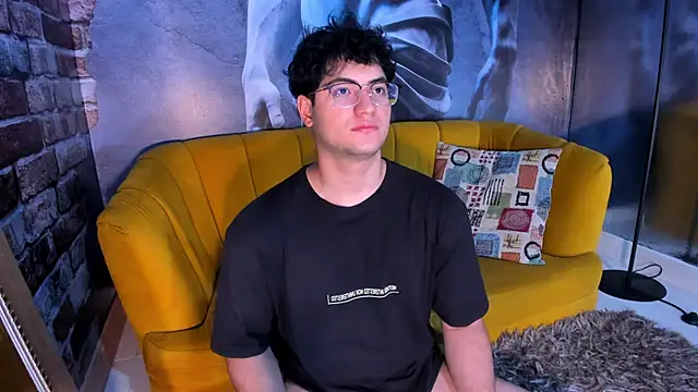 Snapshot of Mark_Evans1_ chatting on 03.01.25 Mark Evans1 online show from 03.01.25