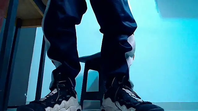 Snapshot of mastersmits chatting on 04.05.26 mastersmits online show from 04.05.26
