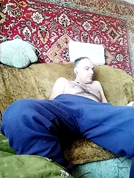 Pineapple04 online show from 03.09.25