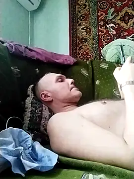 Pineapple04 online show from 03.17.25