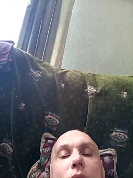 Pineapple04 online show from 02.11.26