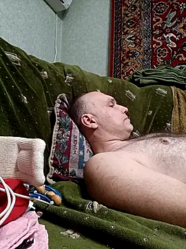 Pineapple04 online show from 04.05.26