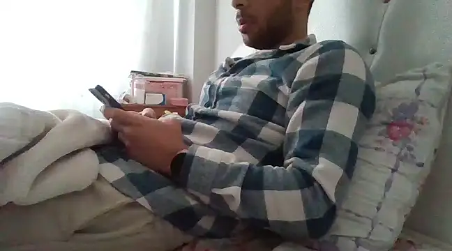 Crazyturko07 online show from 02.15.25