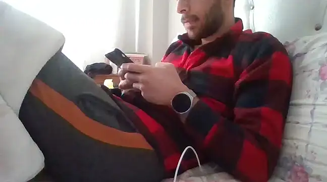 Crazyturko07 online show from 02.18.25