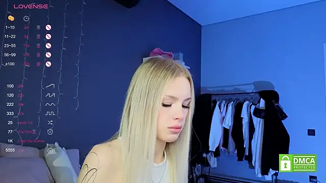 aneta alisha online show from 09.15.25