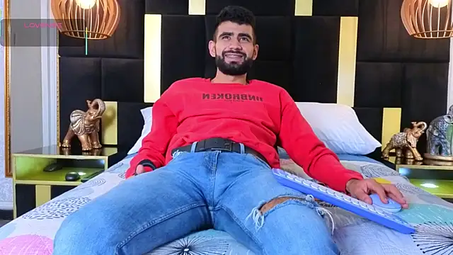 Ethan  Walker online show from 10.08.25