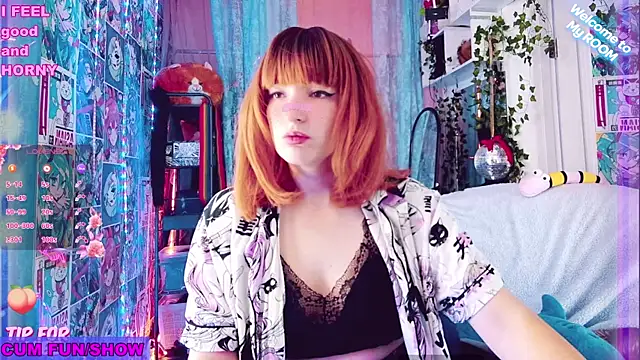 Snapshot of Toxic_Ellies chatting on 01.23.25 Toxic Ellies online show from 01.23.25