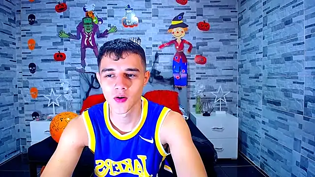 ADAM HOT online show from 10.12.25